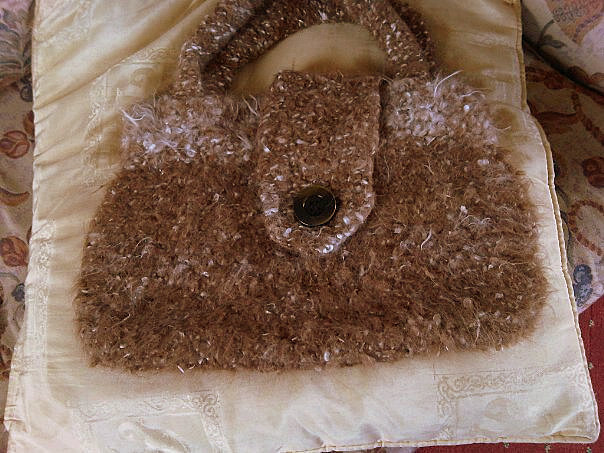 Knittedfeltedbag.jpg